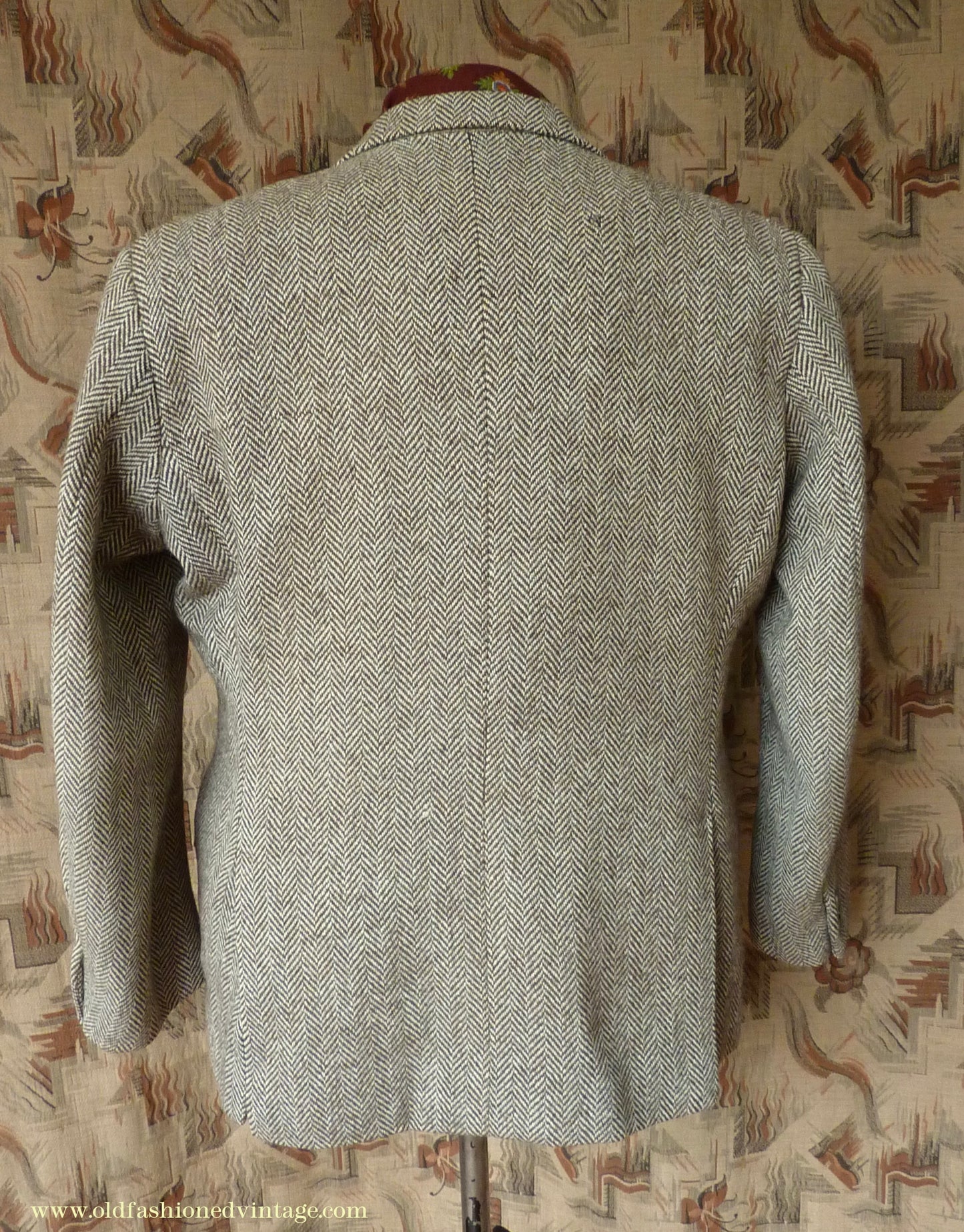 Vintage Mens 1980s Bespoke Tweed Sports Jacket Brown Beige Herringbone 44" Short