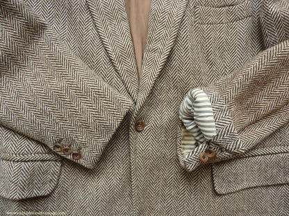 Vintage Mens 1980s Bespoke Tweed Sports Jacket Brown Beige Herringbone 44" Short