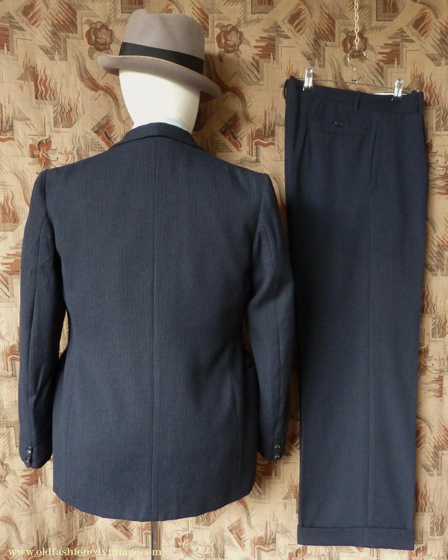 Vintage Mens 1930s 1940s Italian Bespoke Tailored 2 Piece Suit Dark Blue Wool Single Breasted 40"