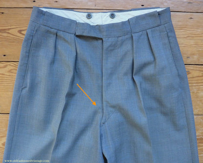 Vintage Mens 1940s CC41 Double Breasted Suit Light Grey Wool Blue Windowpane Check 42"