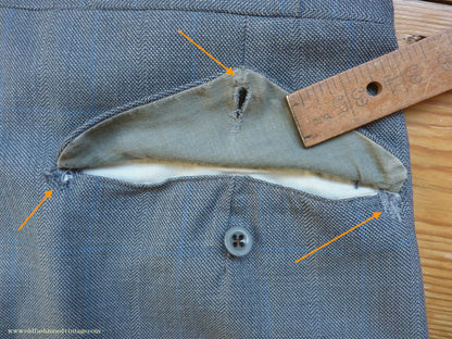 Vintage Mens 1940s CC41 Double Breasted Suit Light Grey Wool Blue Windowpane Check 42"