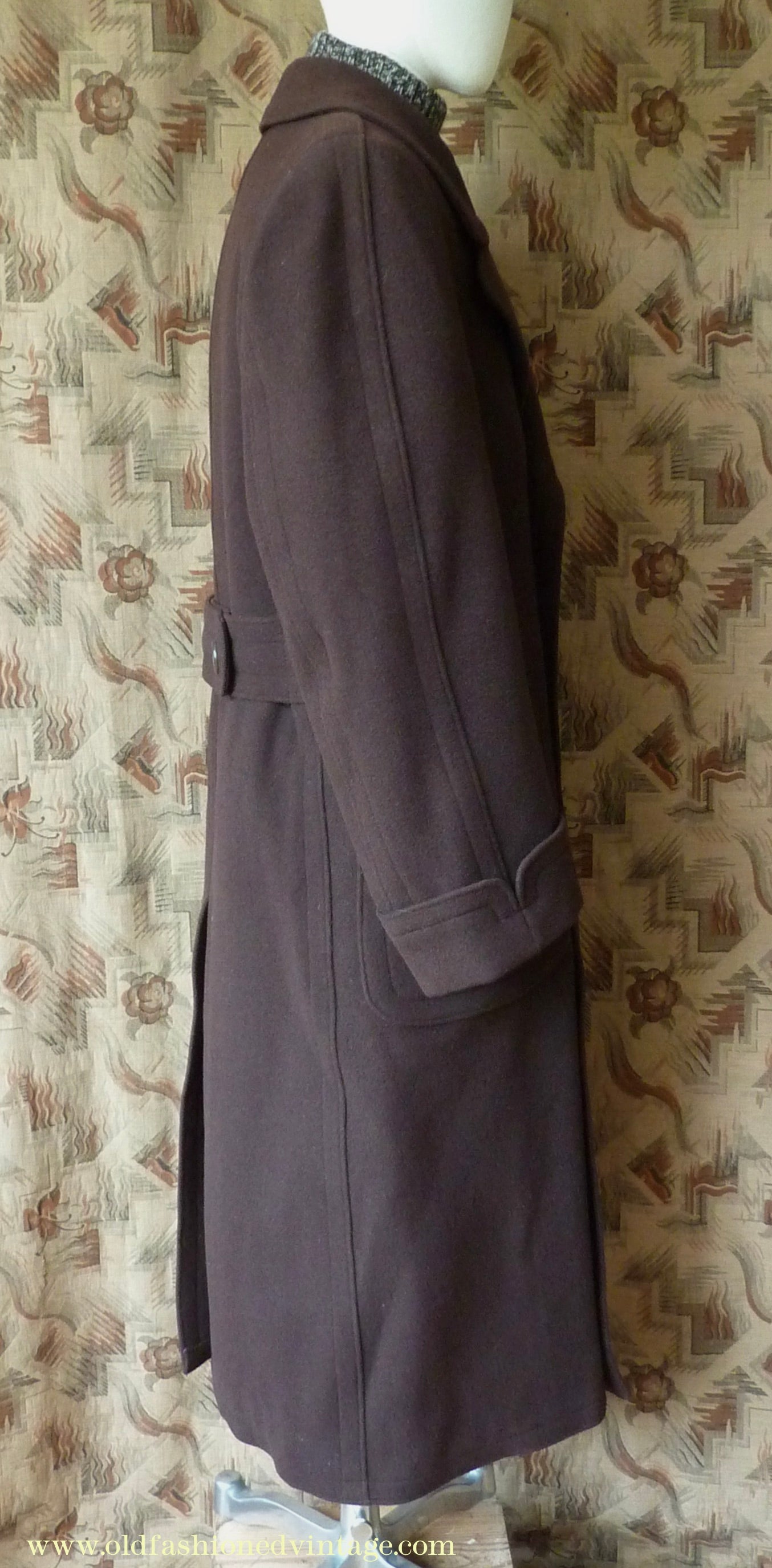 Vintage Mens 1940s German Double Breasted Overcoat Coat Brown Wool Back Belt 40" Long