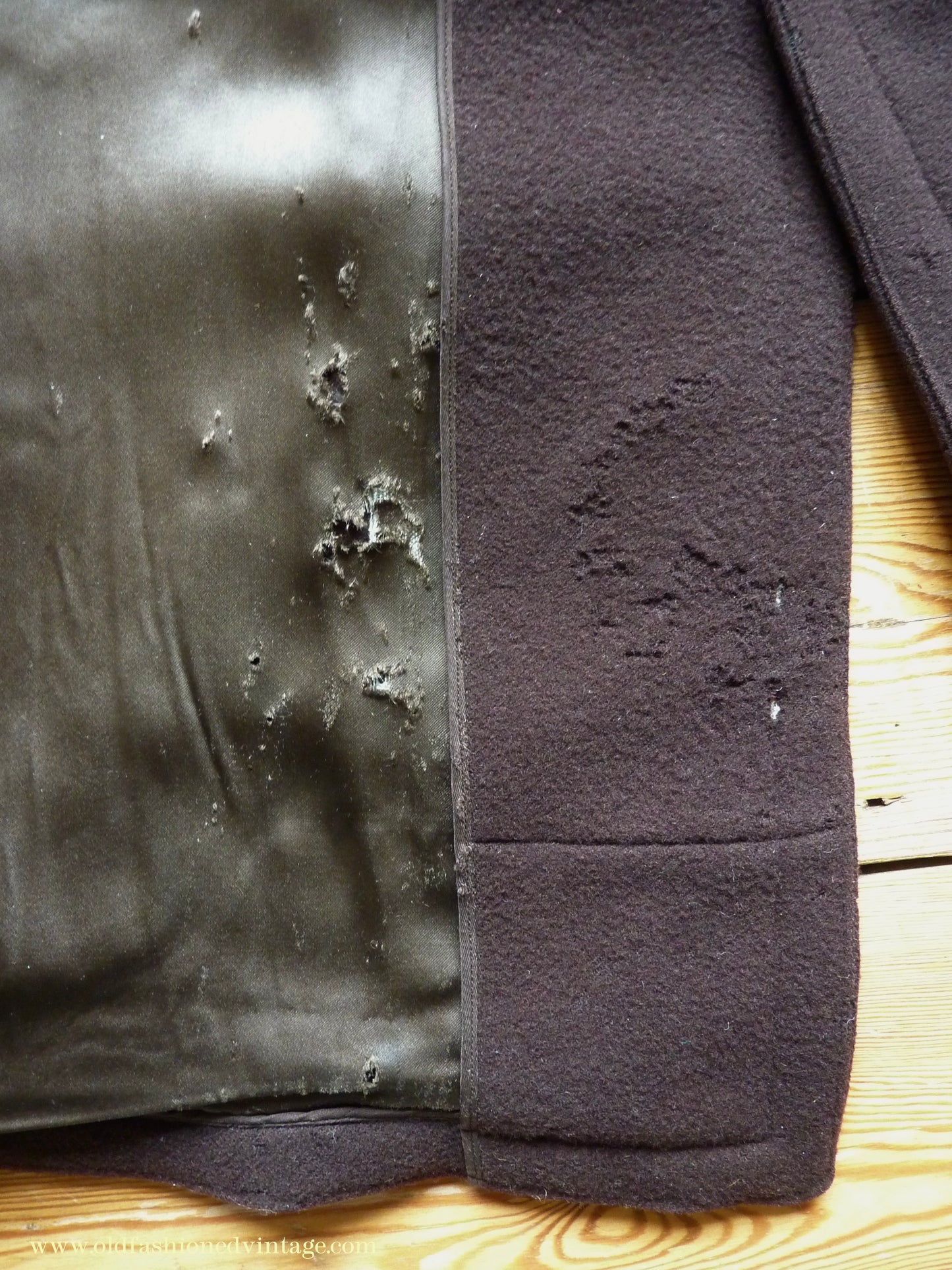 Vintage Mens 1940s German Double Breasted Overcoat Coat Brown Wool Back Belt 40" Long