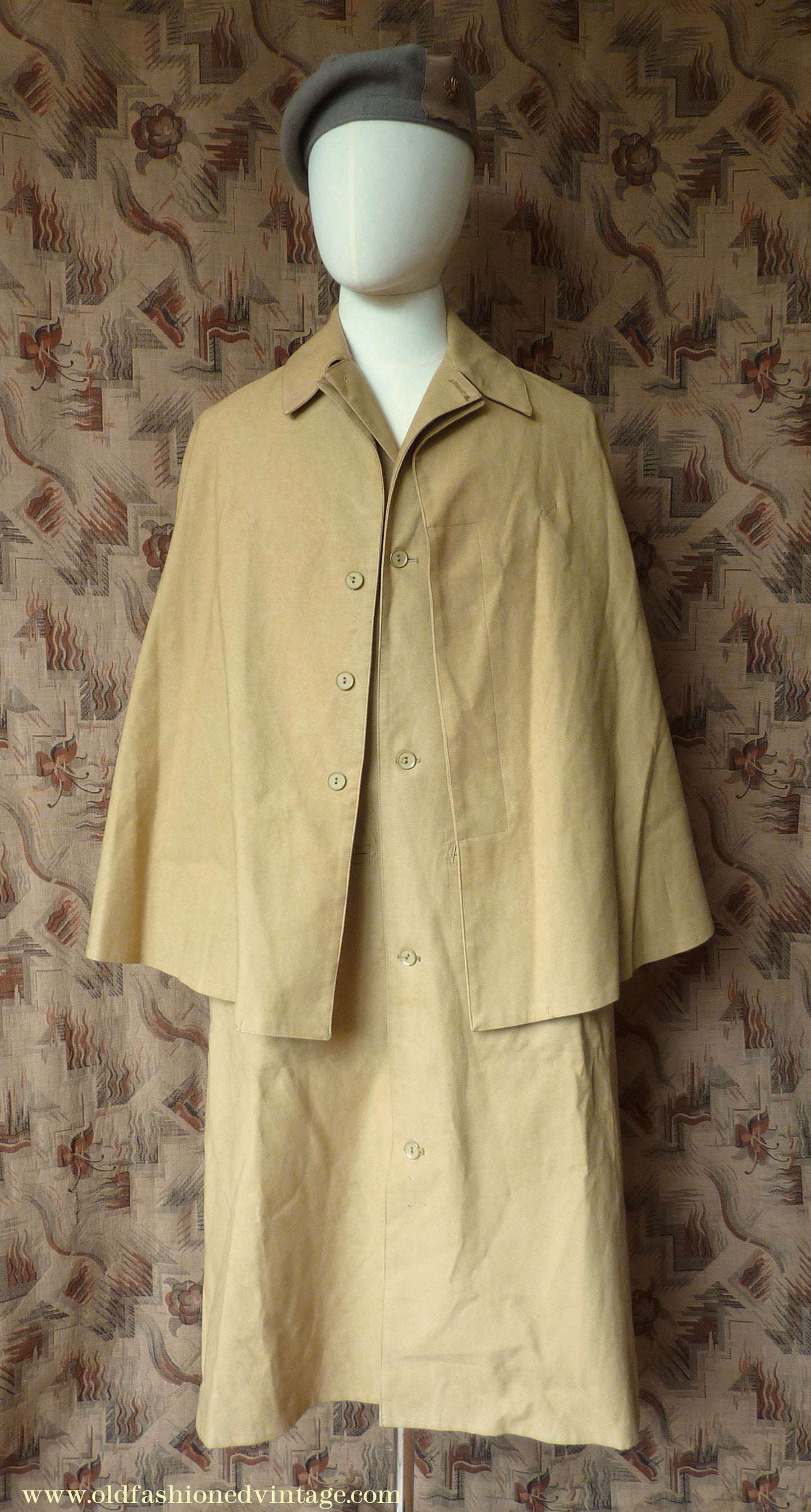 Vintage Mens 1980s Rubberised Inverness Cape Mustard Beige Rain Coat Mackintosh S