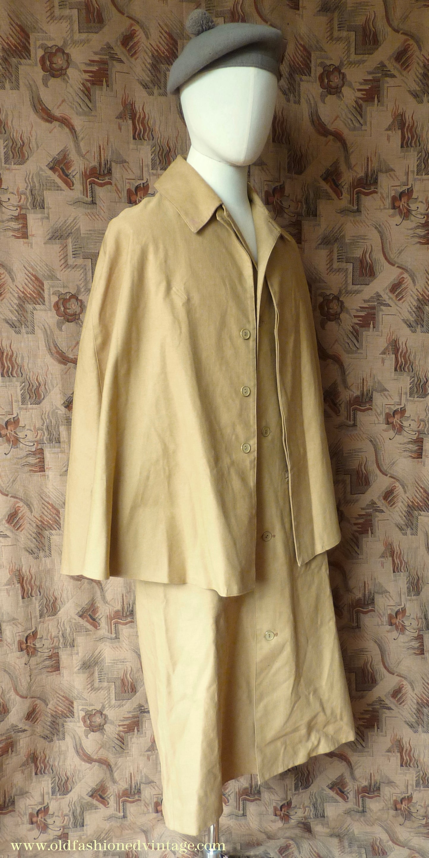 Vintage Mens 1980s Rubberised Inverness Cape Mustard Beige Rain Coat Mackintosh S