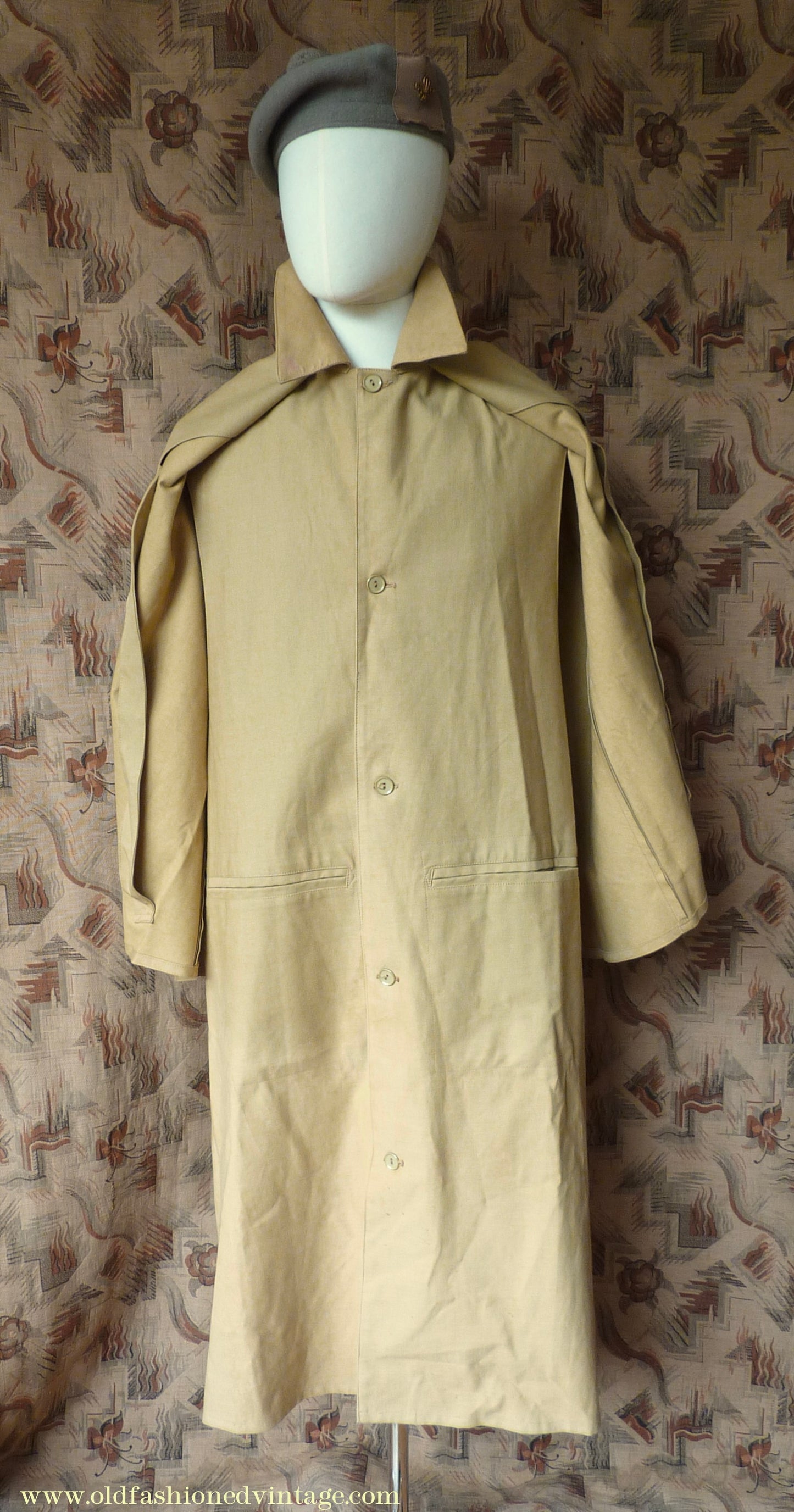 Vintage Mens 1980s Rubberised Inverness Cape Mustard Beige Rain Coat Mackintosh S