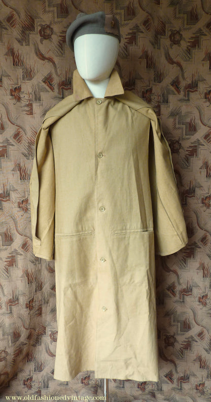 Vintage Mens 1980s Rubberised Inverness Cape Mustard Beige Rain Coat Mackintosh S