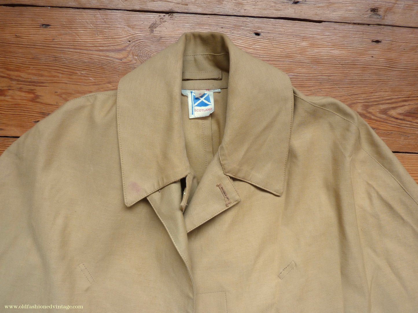 Vintage Mens 1980s Rubberised Inverness Cape Mustard Beige Rain Coat Mackintosh S