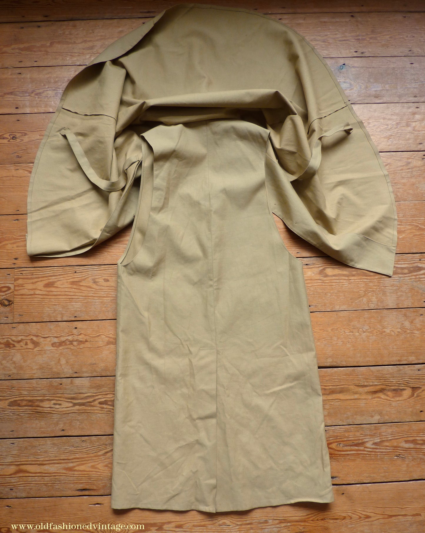 Vintage Mens 1980s Rubberised Inverness Cape Mustard Beige Rain Coat Mackintosh S