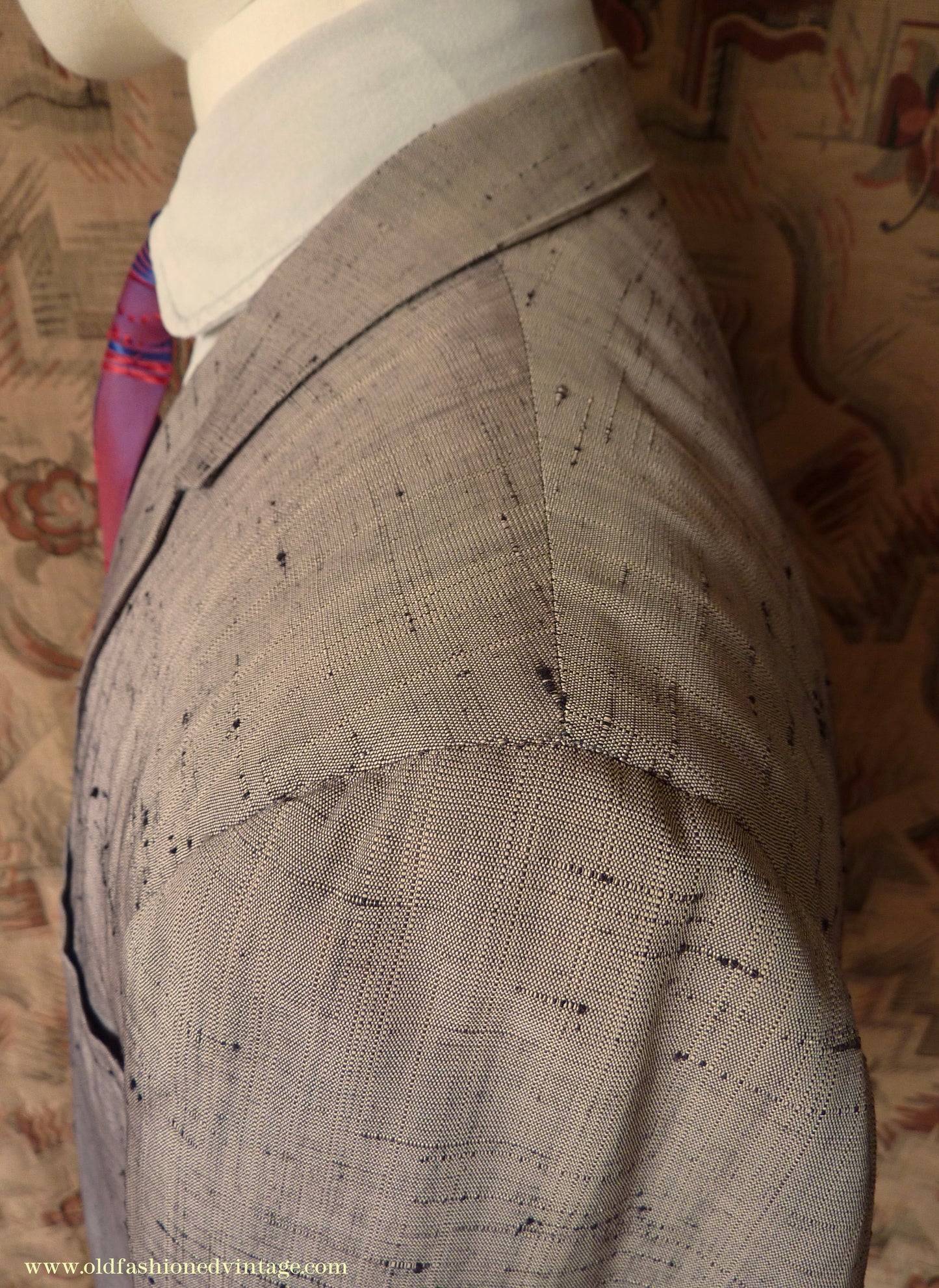 Vintage Mens 1950s American Suit Flecked Slub Shot Silk Effect Rayon Pinky Taupe Grey Black 40"