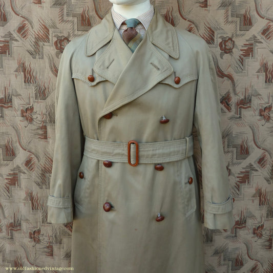 Vintage Youths / Mens 1940s Trench Coat Double Breasted Khaki Tan Raincoat Mac XS