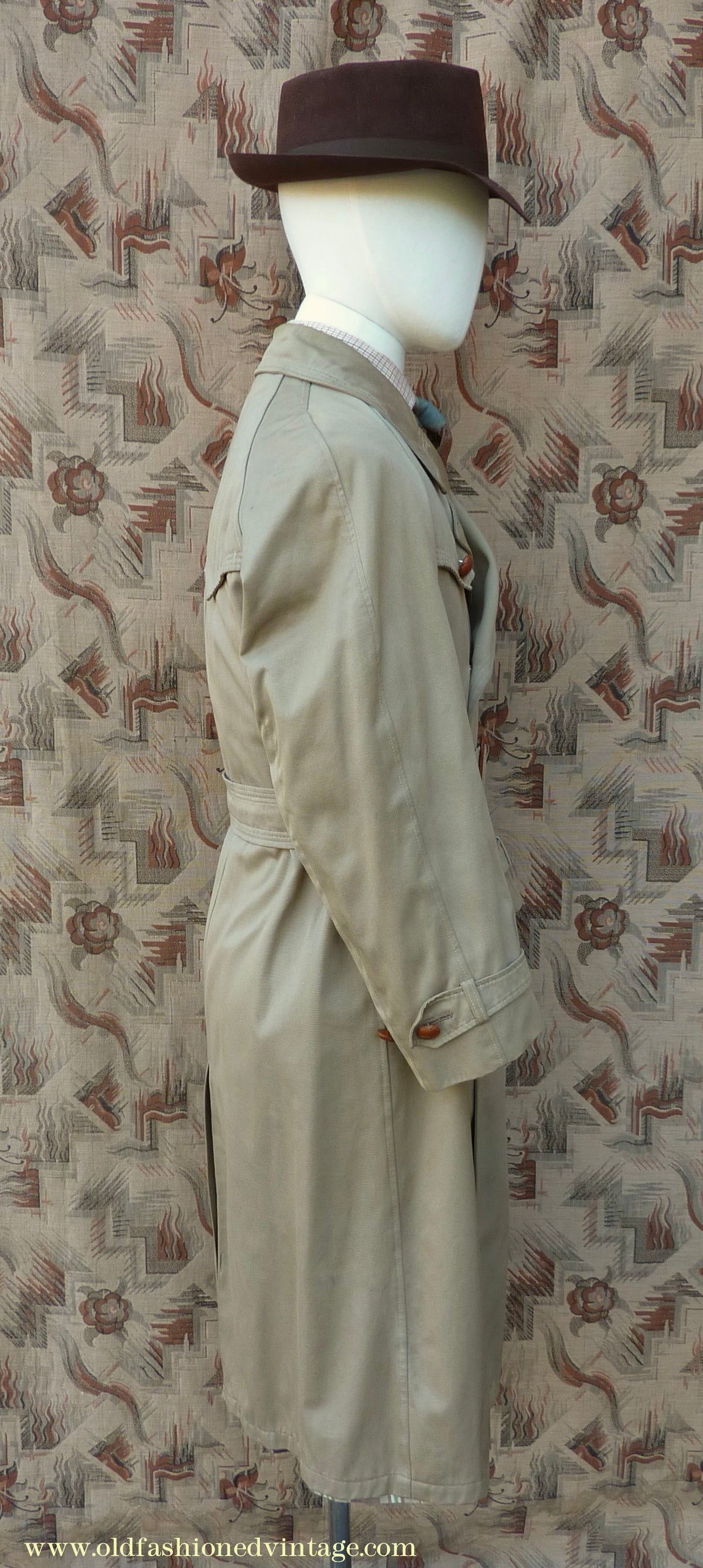 Vintage Youths / Mens 1940s Trench Coat Double Breasted Khaki Tan Raincoat Mac XS