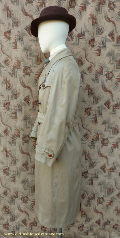 Vintage Youths / Mens 1940s Trench Coat Double Breasted Khaki Tan Raincoat Mac XS