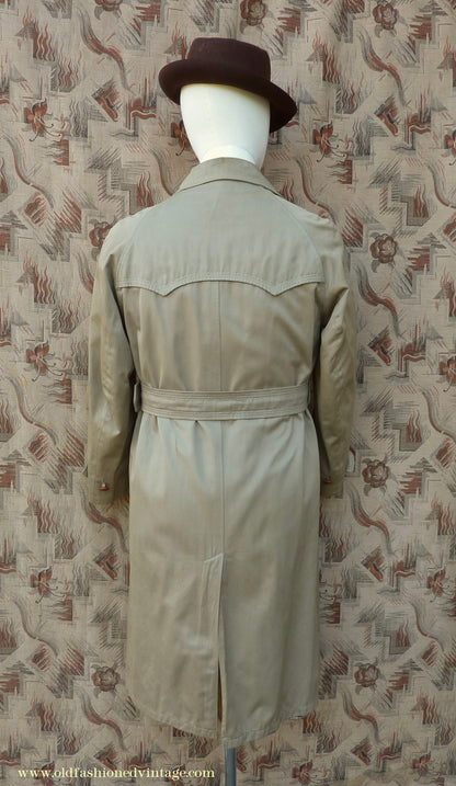 Vintage Youths / Mens 1940s Trench Coat Double Breasted Khaki Tan Raincoat Mac XS