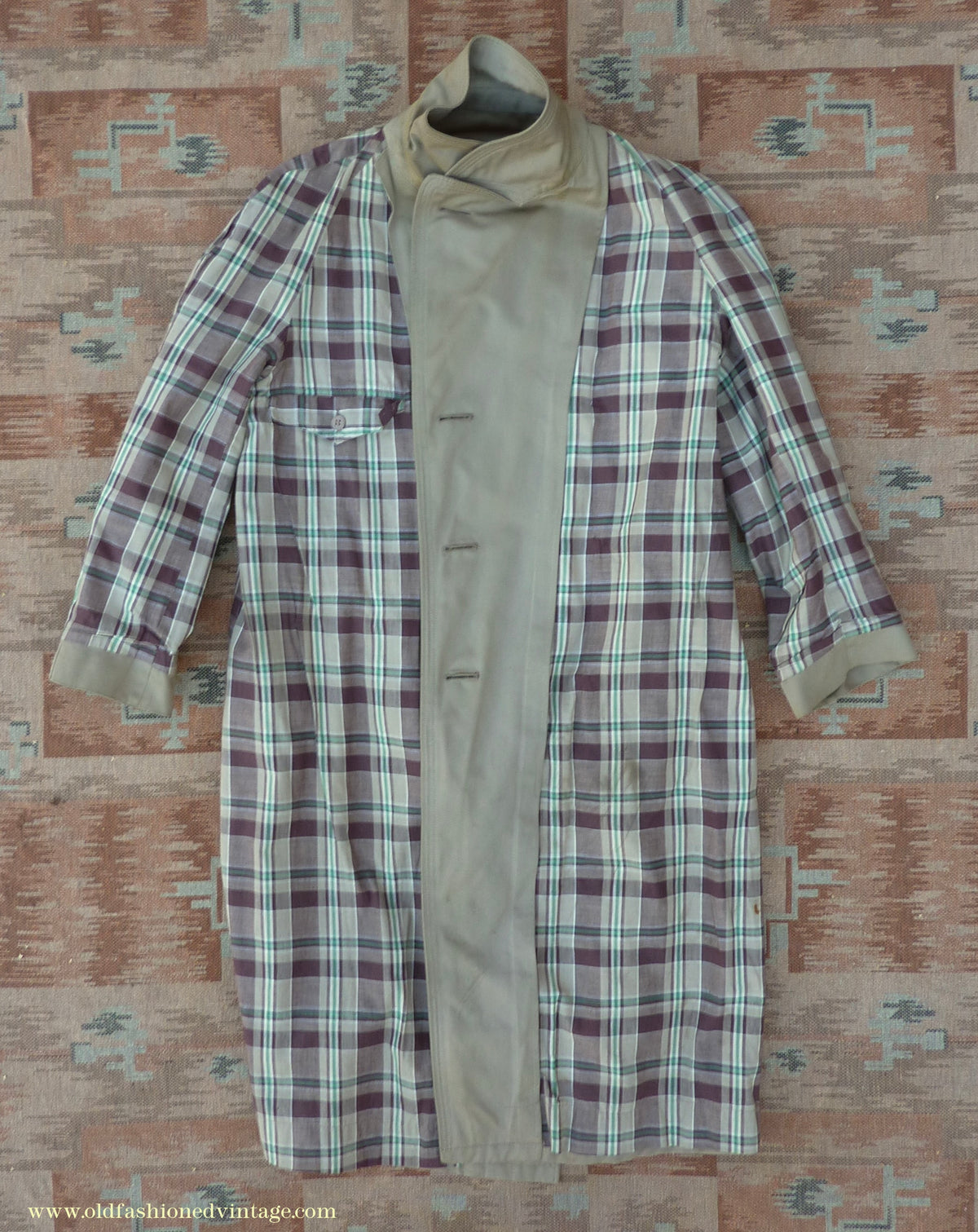 Vintage Youths / Mens 1940s Trench Coat Double Breasted Khaki Tan Raincoat Mac XS