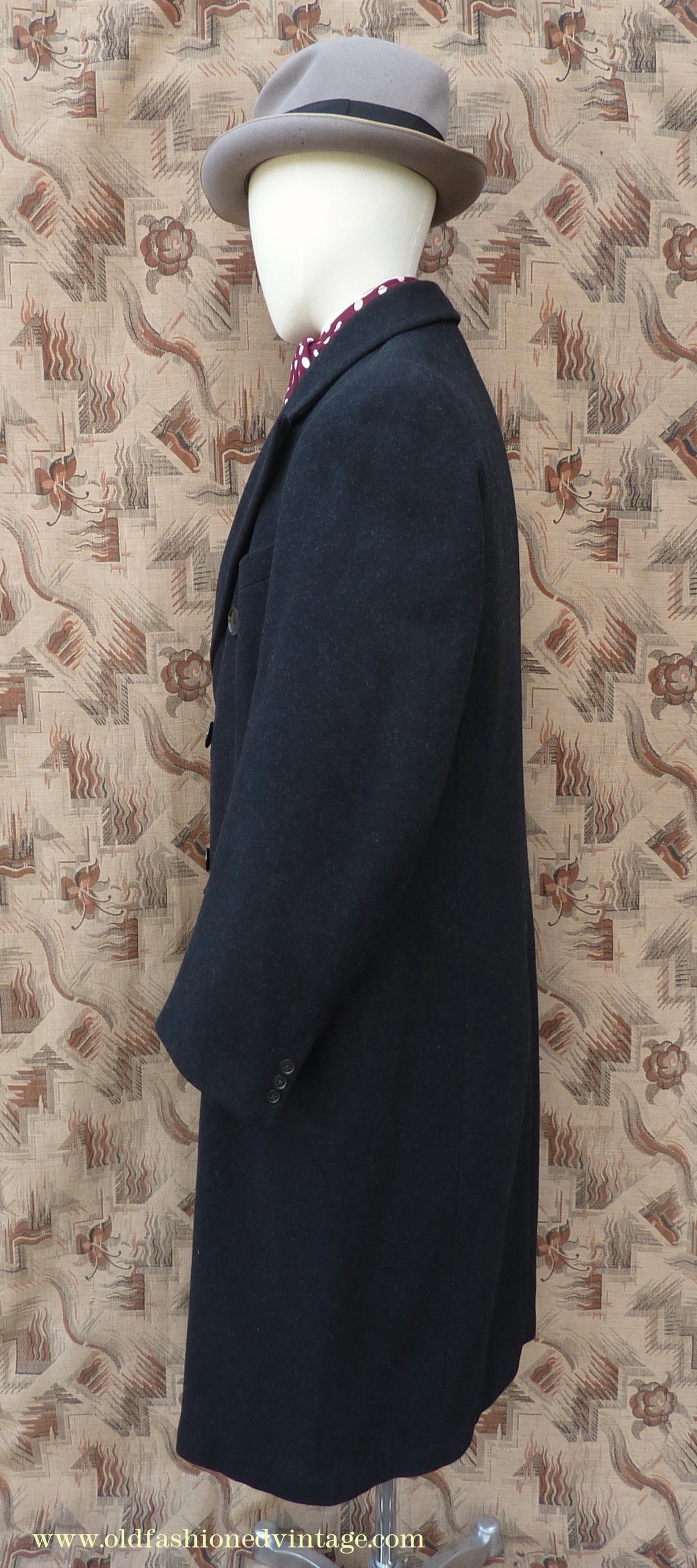 Vintage Mens 1940s Double Breasted Chesterfield Overcoat Dark Grey Black Wool DB 36"/38"