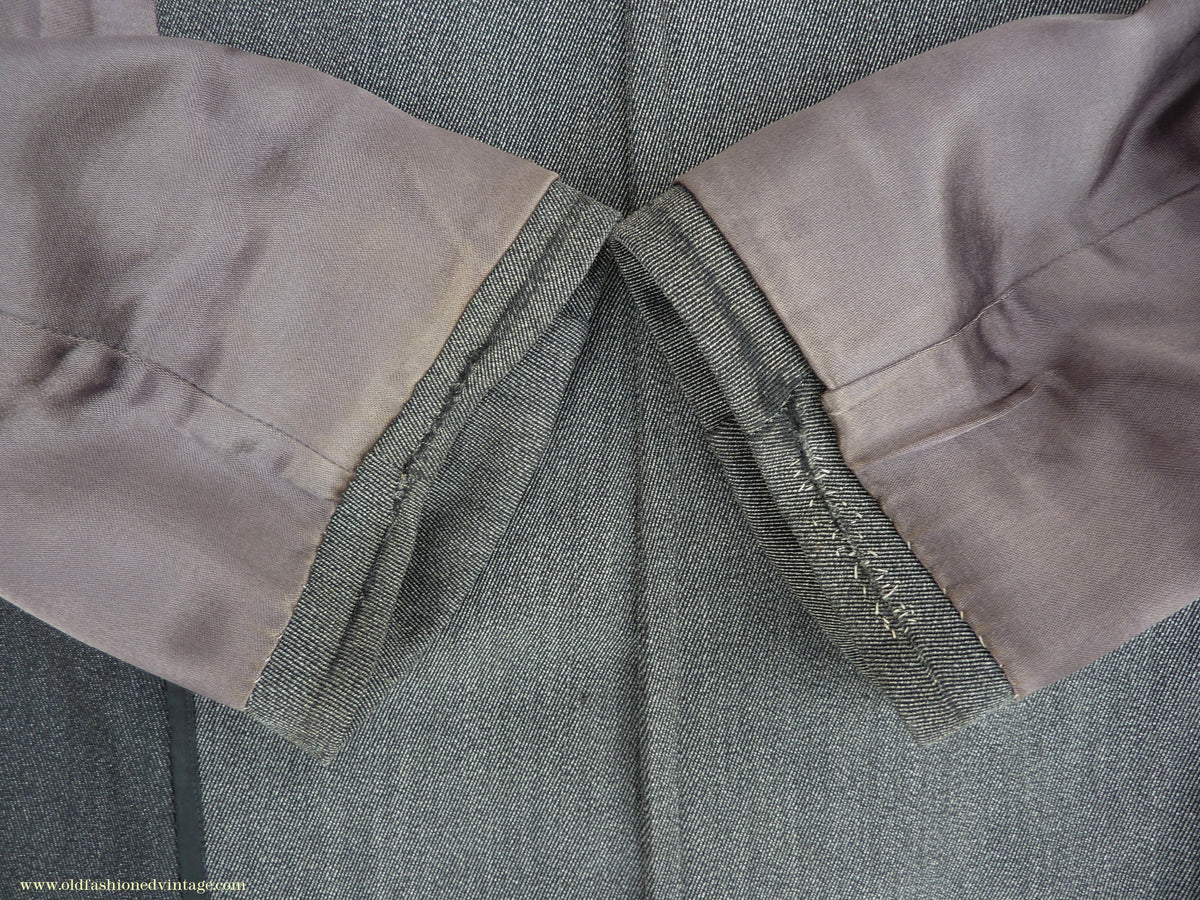 Vintage Mens 1930s 1940s Burberrys Single Breasted Raglan Raincoat Mac Coat Grey Salt & Pepper M 40"