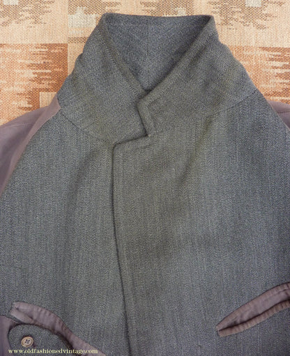 Vintage Mens 1930s 1940s Burberrys Single Breasted Raglan Raincoat Mac Coat Grey Salt & Pepper M 40"