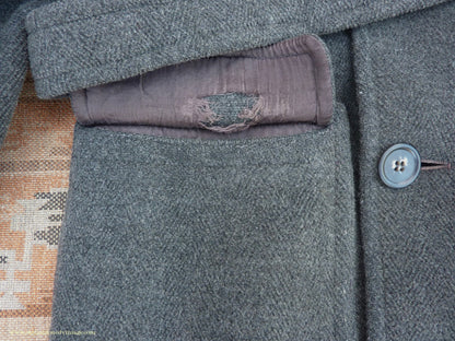 Vintage Mens 1940s Double Breasted Overcoat Coat Dark Grey Wool DB Belted 38"