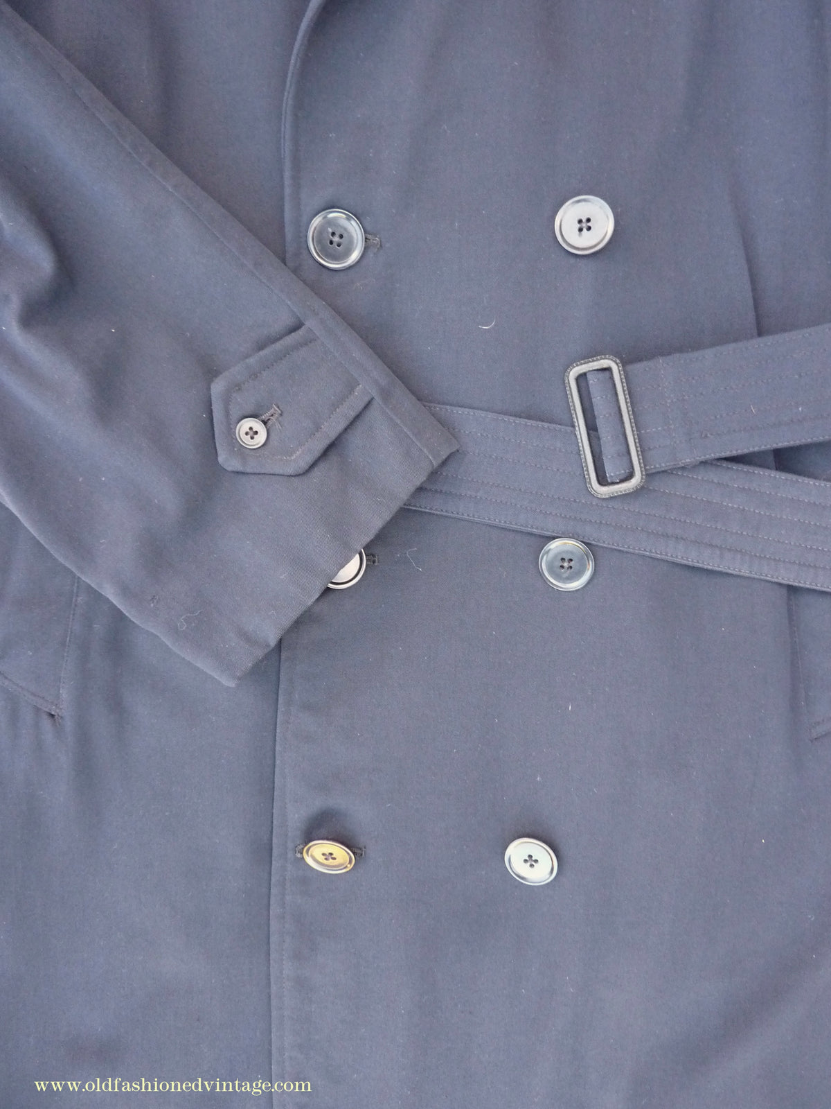 Vintage Mens 1950s Hornes Trenchcoat Navy Blue Gabardine Double Breasted Raincoat Mac 42"