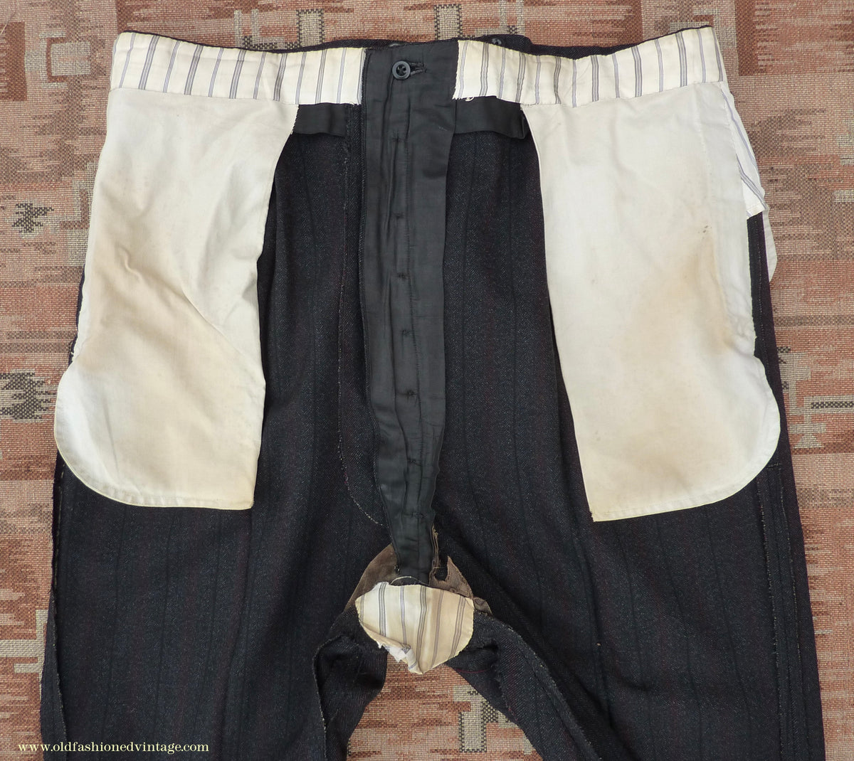 Vintage Mens 1950s Trousers Charcoal Grey Herringbone Striped Wool Pants 40" L