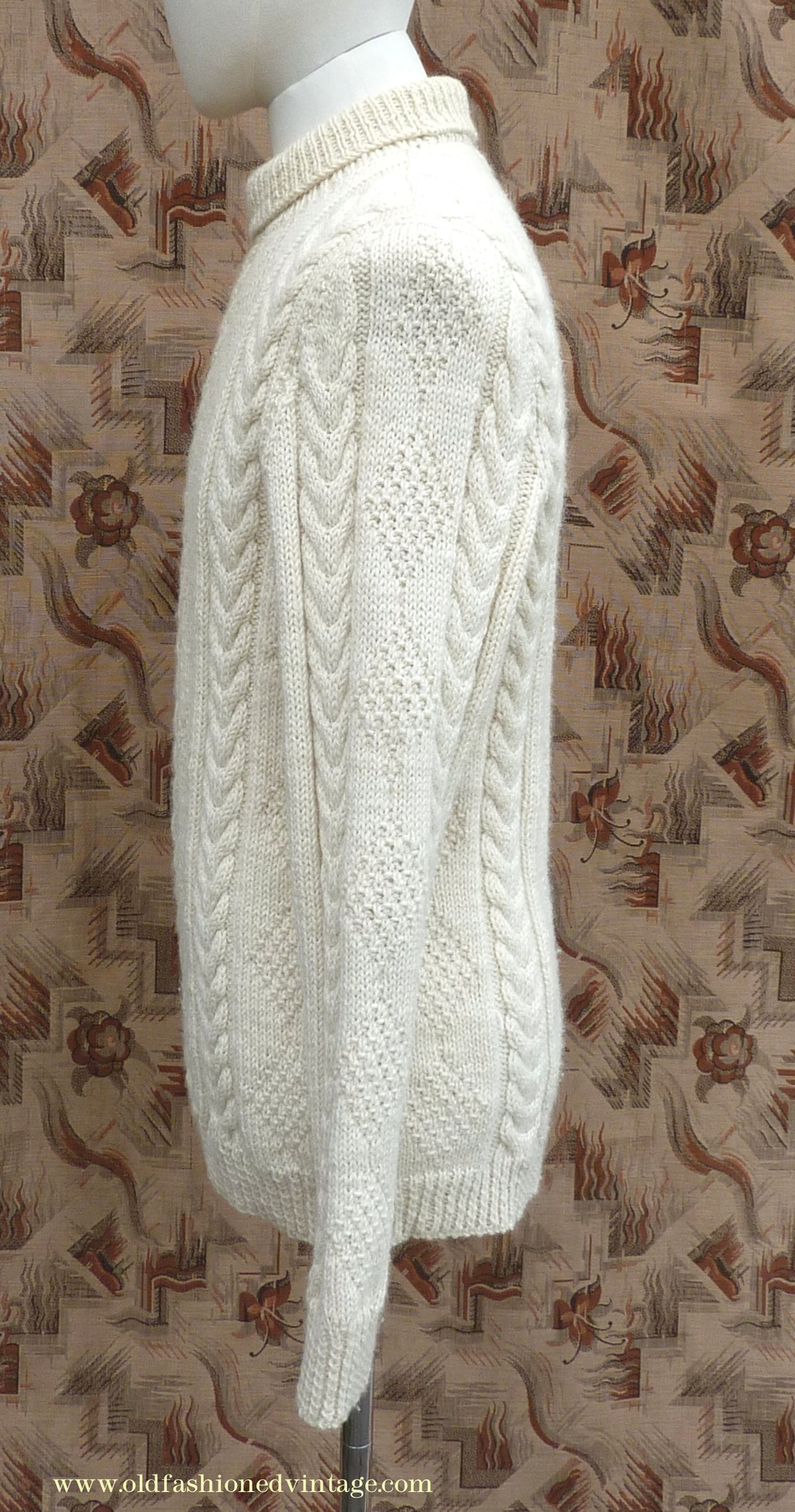 Vintage Mens 1960s Cream Hand Knitted Roll Neck Sweater Cable Knit Jumper Pullover L