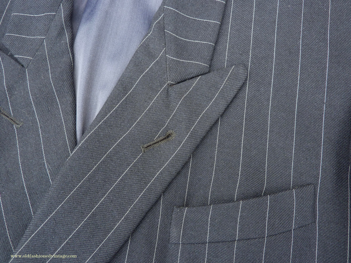Vintage Mens 1940s 1950s Double Breasted Suit Navy Blue Pinstripe 38"