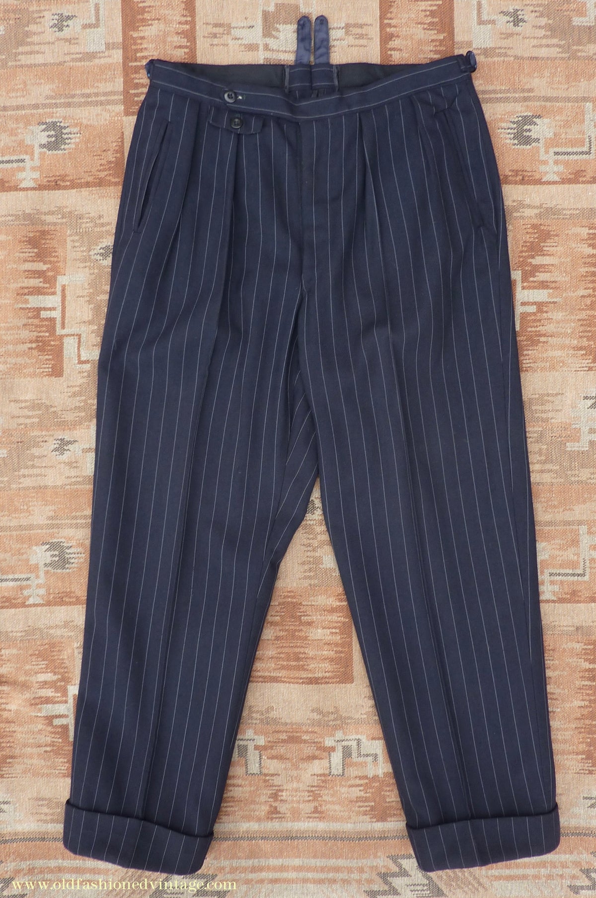 Vintage Mens 1940s 1950s Double Breasted Suit Navy Blue Pinstripe 38"