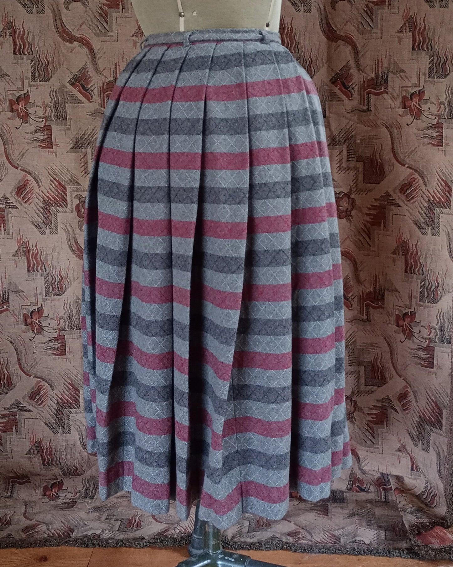 Vintage Gor-Ray Pleated Skirt Striped Red Grey Wool High Waist UK XS