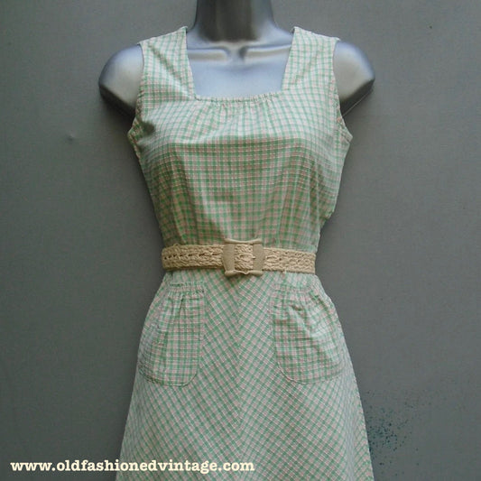 Dresses, Overalls, Pinafores Old Fashioned Vintage Dresses, Overalls, Pinafores Old Fashioned Vintage