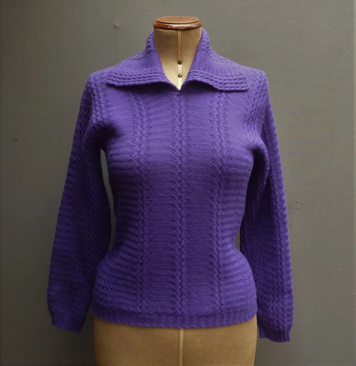 Vintage 1950s Purple Jumper Zig-zag Knit Collared Wool Sweater UK S/M