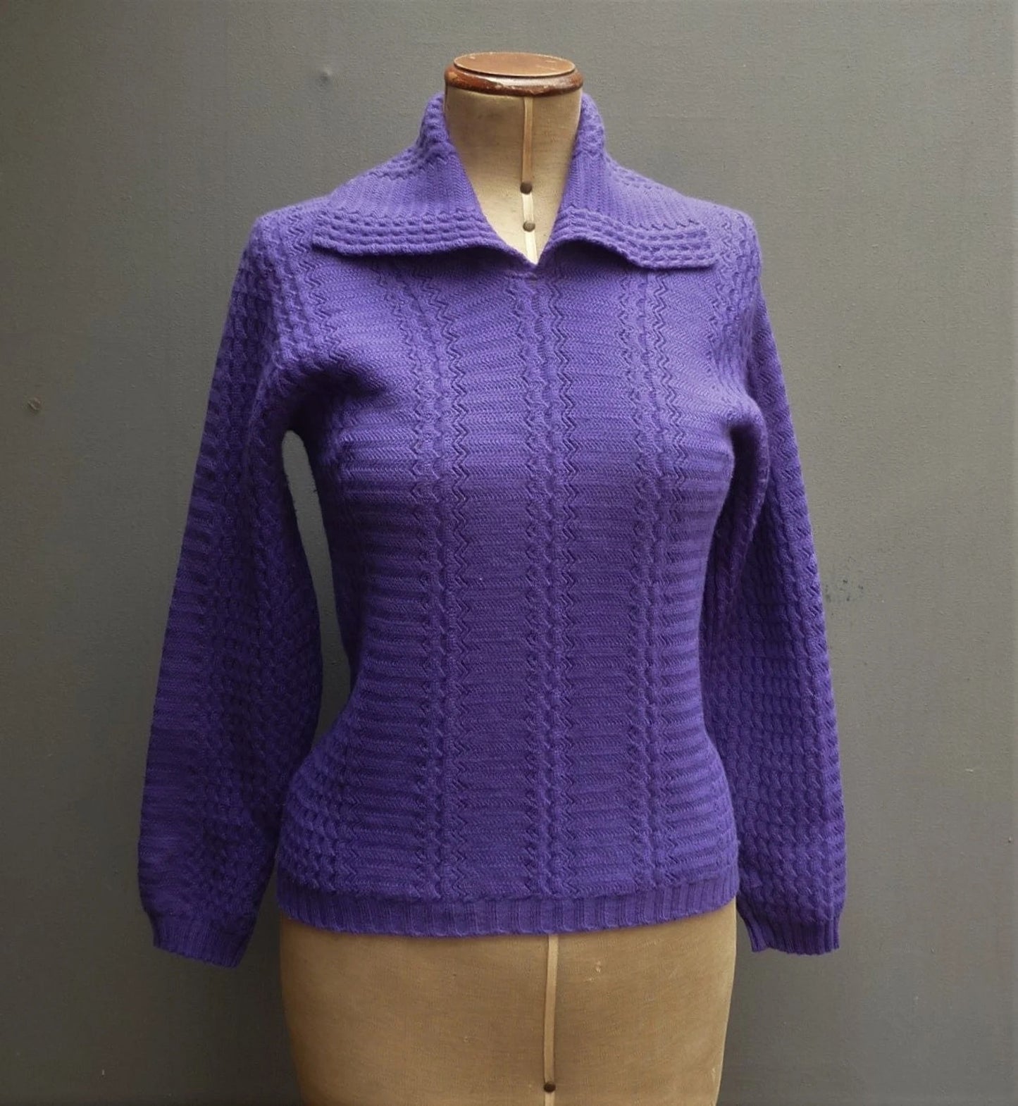 Vintage 1950s Purple Jumper Zig-zag Knit Collared Wool Sweater UK S/M