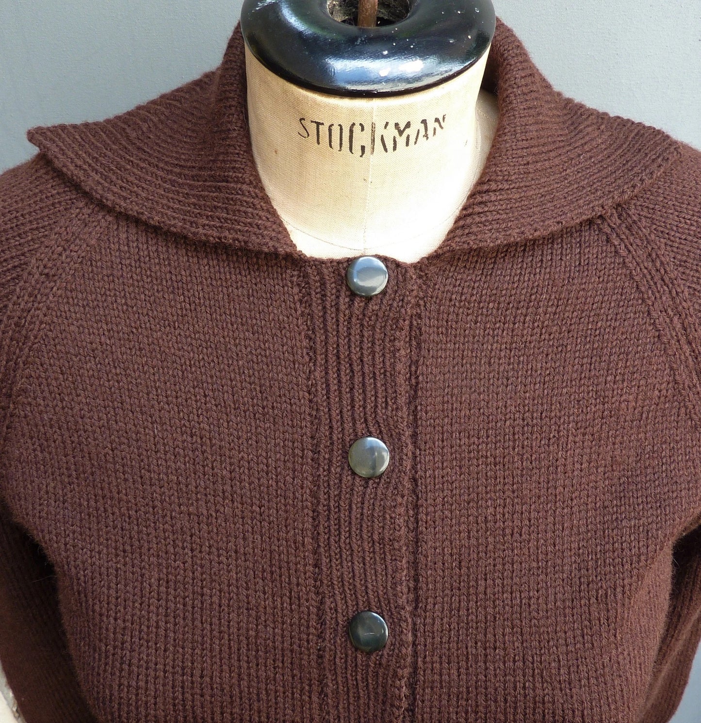 Vintage Hand Knitted 1950s 60s Chocolate Brown Raglan Cardigan UK L