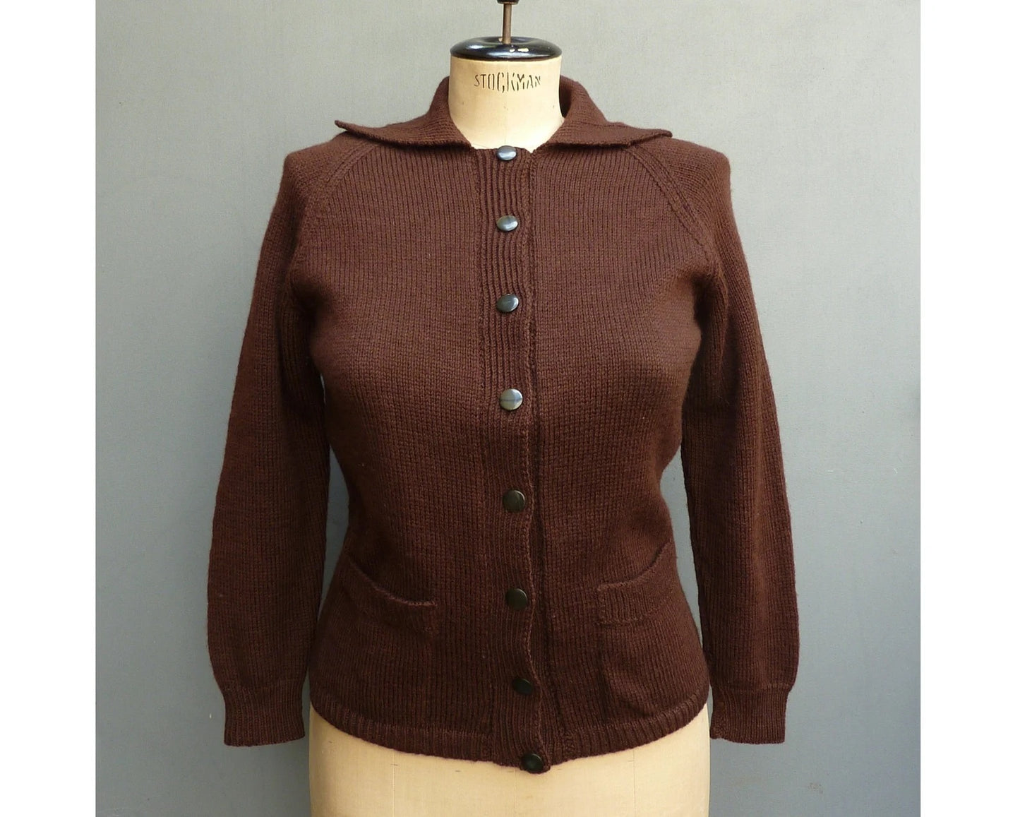 Vintage Hand Knitted 1950s 60s Chocolate Brown Raglan Cardigan UK L