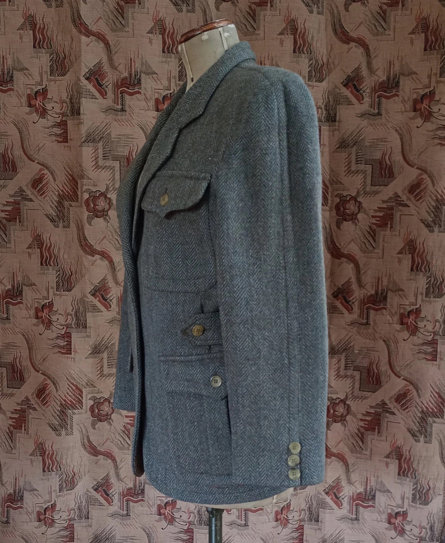 Vintage 1980s Irish Tweed Wool Jacket Back Belt Herringbone Wool UK M/L