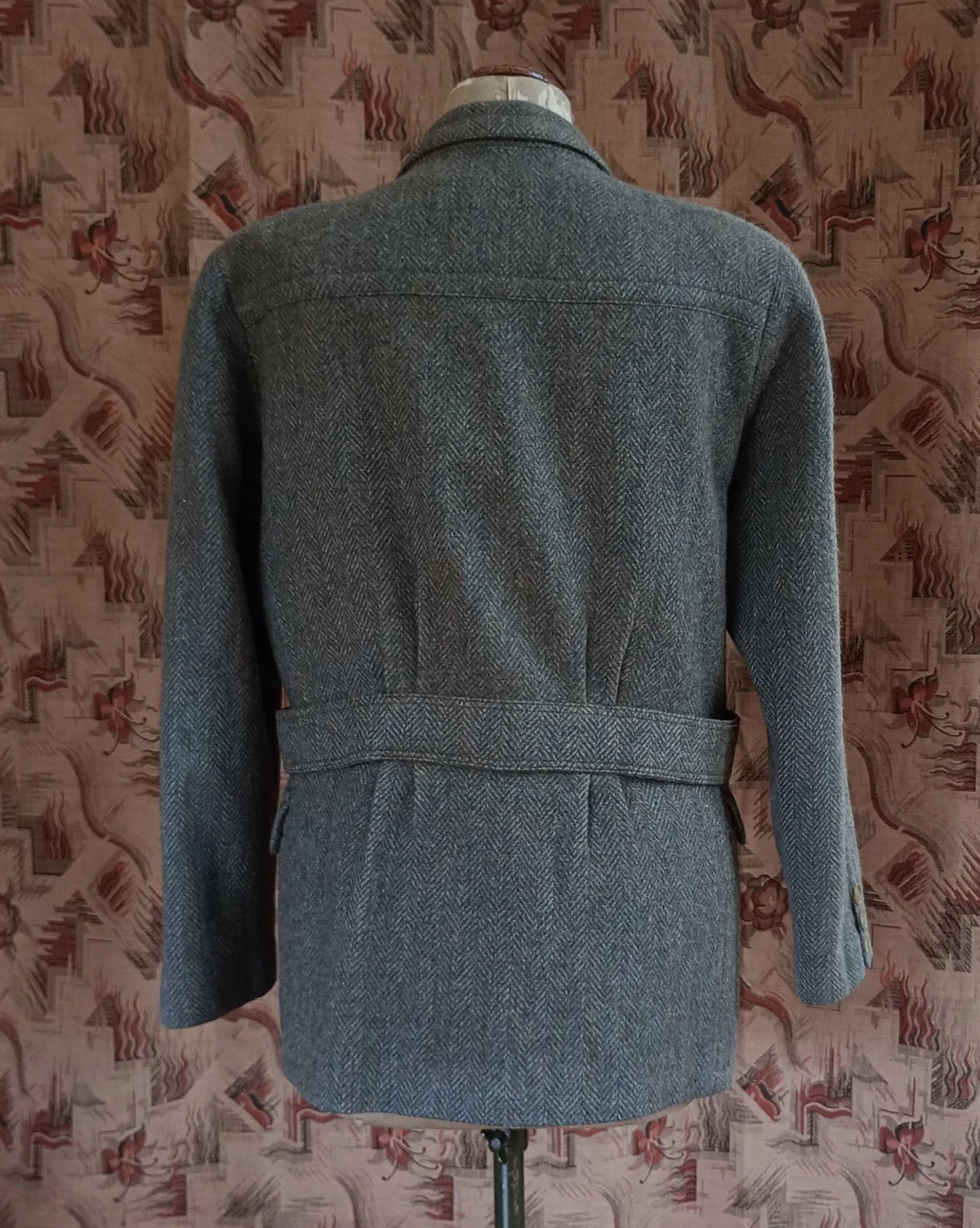 Vintage 1980s Irish Tweed Wool Jacket Back Belt Herringbone Wool UK M/L