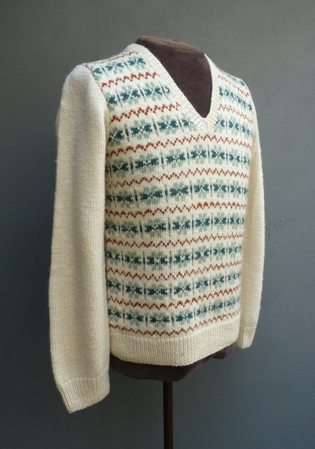 Vintage Mens Hand Knitted Fair Isle Sweater Jumper Cream Green Rust Brown Wool 1980s 1940s 1950s Style Fairisle Pullover