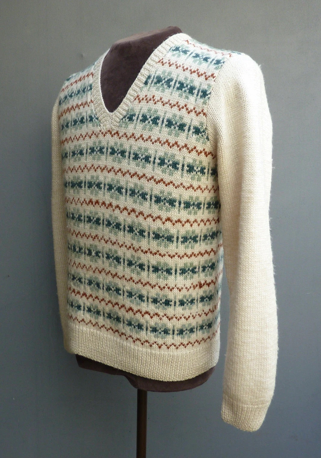 Vintage Mens Hand Knitted Fair Isle Sweater Jumper Cream Green Rust Brown Wool 1980s 1940s 1950s Style Fairisle Pullover